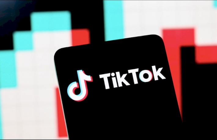 Social media marketers share what TikTok group chats mean for brands