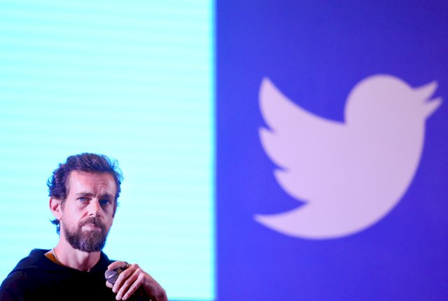 Twitter is considering subscriptions amid an advertising slump