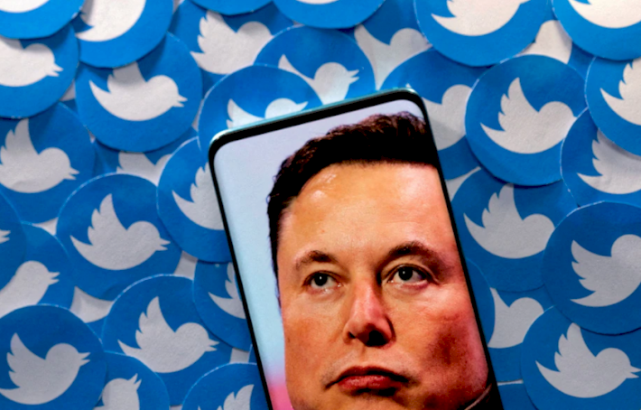 Advertisers are dropping Twitter. Musk can’t afford to lose any more.