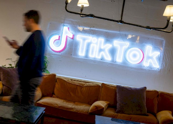 TikTok launches AI-powered video platform to advertisers globally